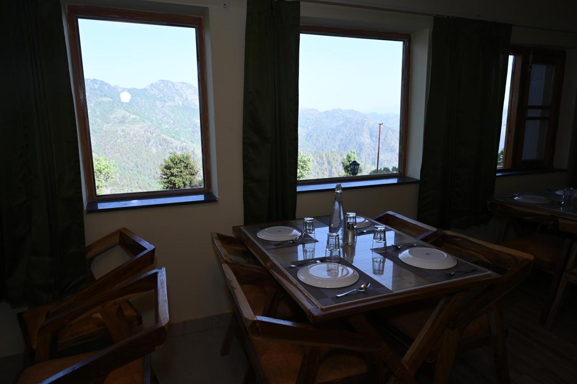 The Vintage Hill Village - Himalayan Boutique Resort Kanatal Luaran gambar
