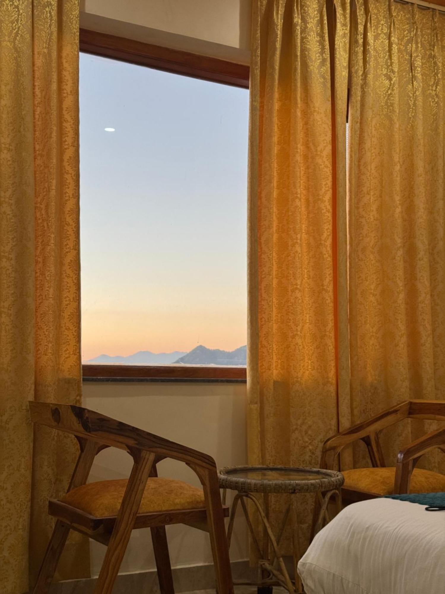 The Vintage Hill Village - Himalayan Boutique Resort Kanatal Luaran gambar